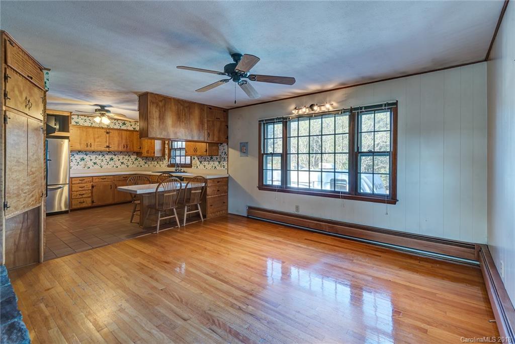 66 Panorama Drive Asheville NC 28806