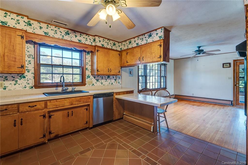 66 Panorama Drive Asheville NC 28806