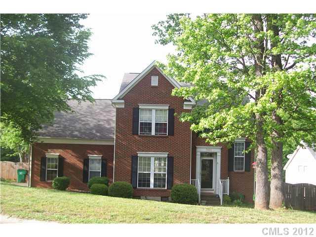 7822 Royce Hall Lane Charlotte NC 28216