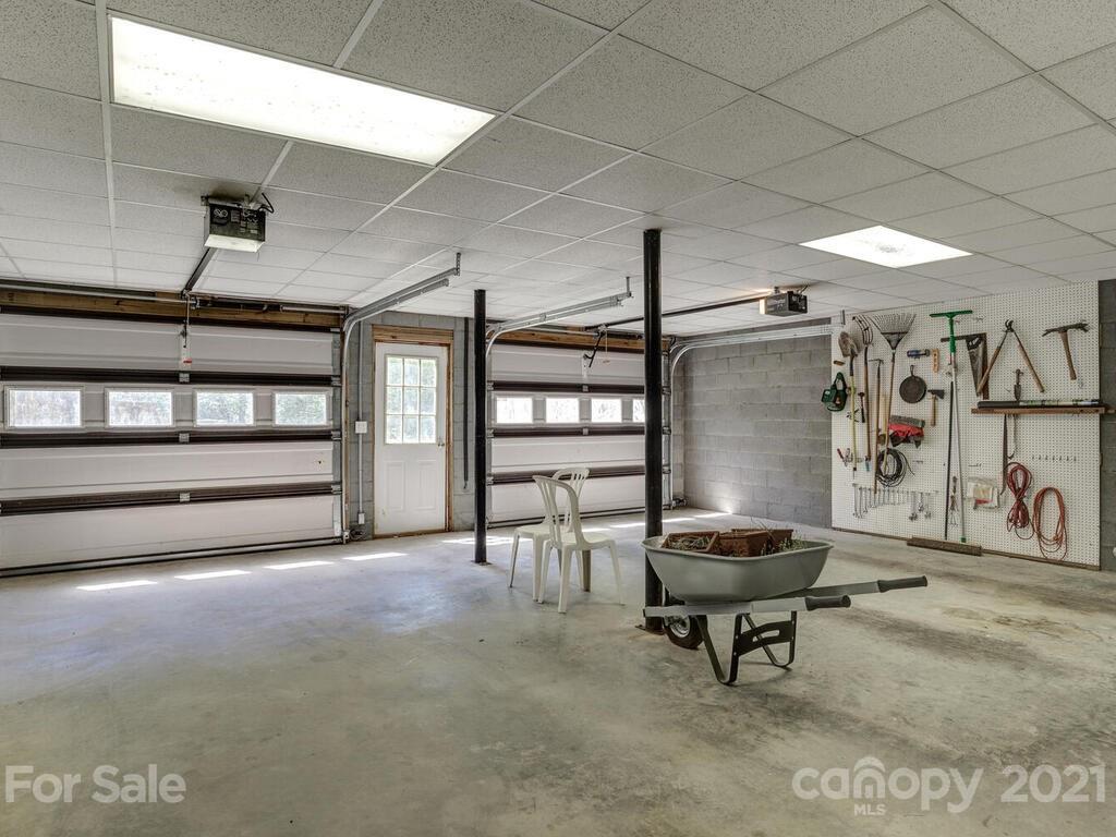 4062 Chapel Hill Road Marshall NC 28753