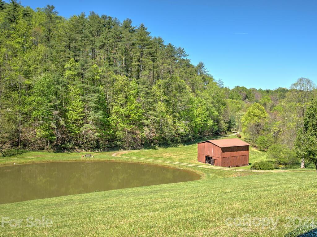 4062 Chapel Hill Road Marshall NC 28753