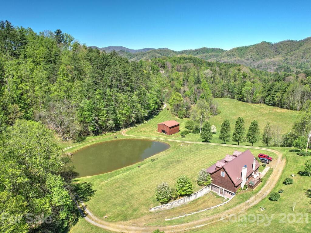 4062 Chapel Hill Road Marshall NC 28753