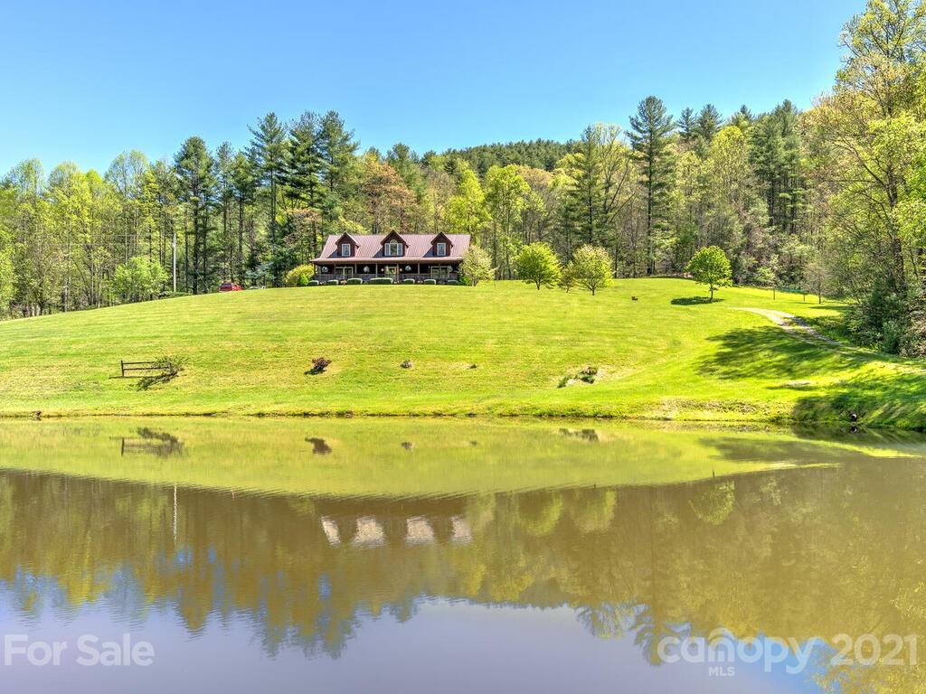 4062 Chapel Hill Road Marshall NC 28753