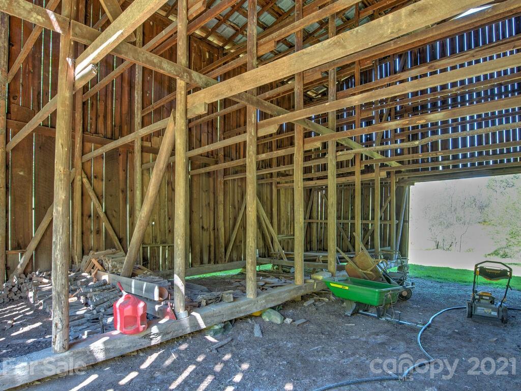 4062 Chapel Hill Road Marshall NC 28753