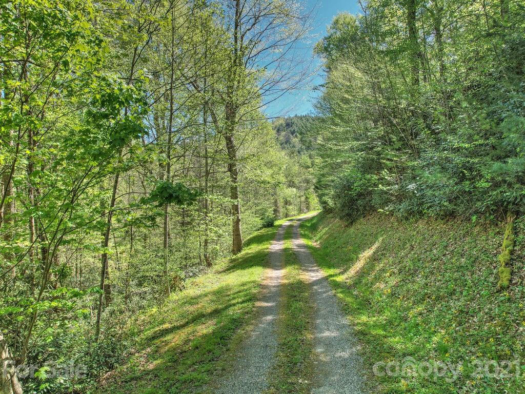 4062 Chapel Hill Road Marshall NC 28753