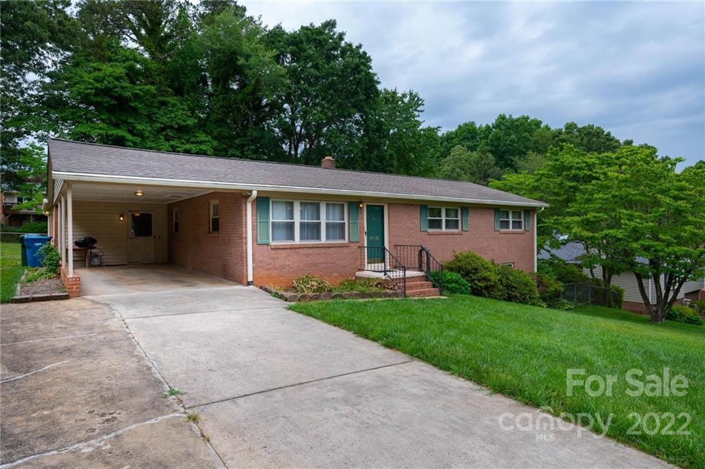 1723 10th Street Place NW Hickory NC 28601