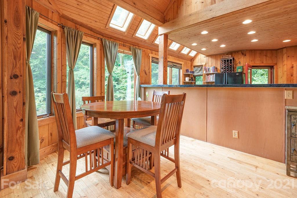 282 Merrills Chase Road Asheville NC 28803