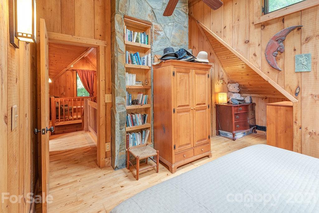 282 Merrills Chase Road Asheville NC 28803