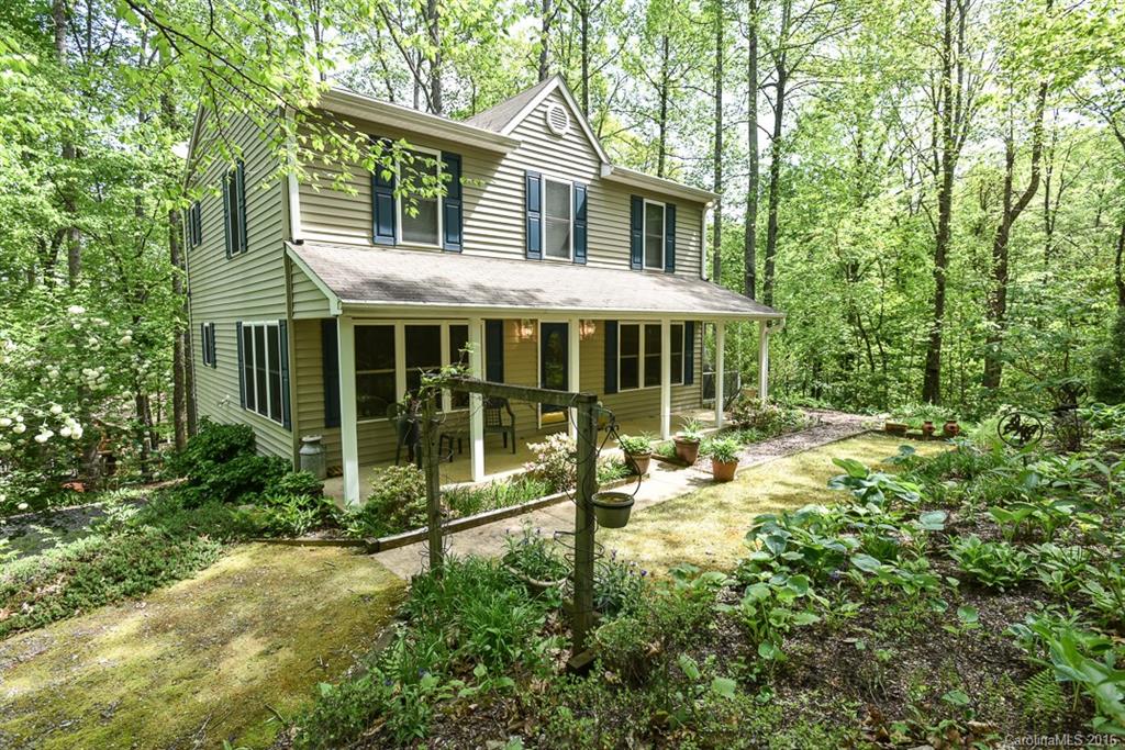 124 Carriage Drive Fairview NC 28730