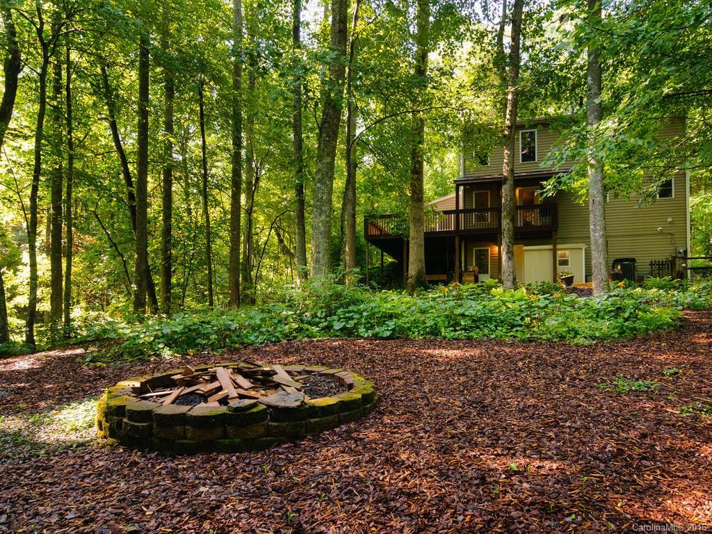 124 Carriage Drive Fairview NC 28730