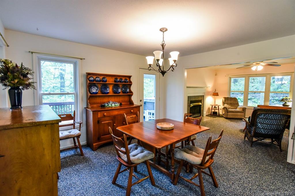 124 Carriage Drive Fairview NC 28730