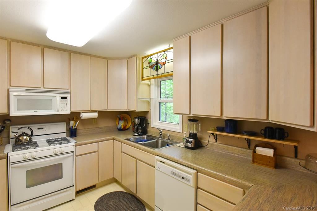 124 Carriage Drive Fairview NC 28730