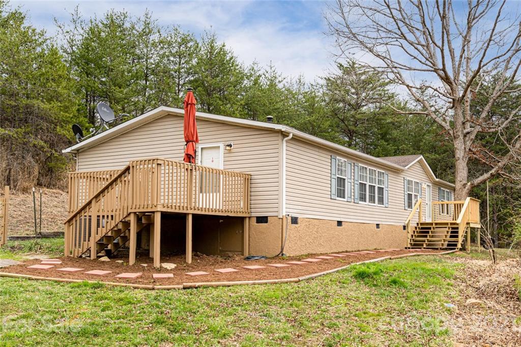 5 Ralph Lunsford Road Weaverville NC 28787
