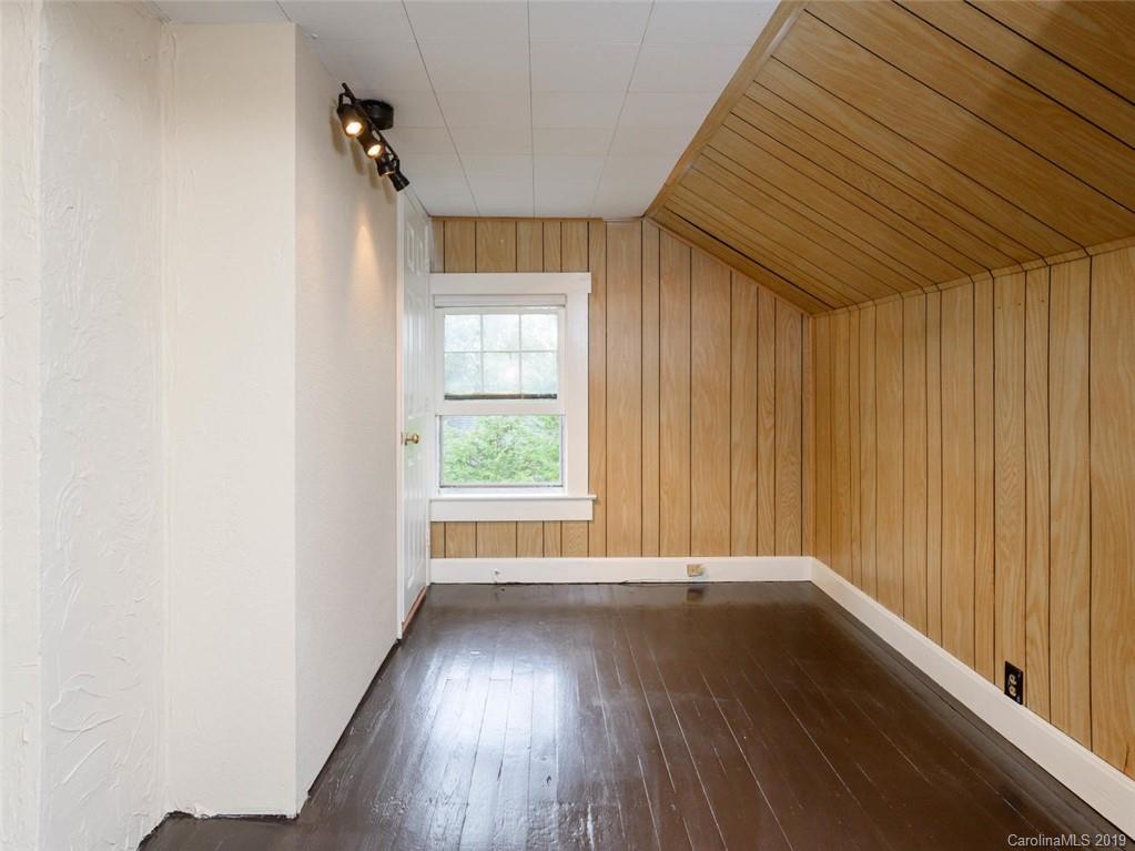 626 Brookshire Street Asheville NC 28803