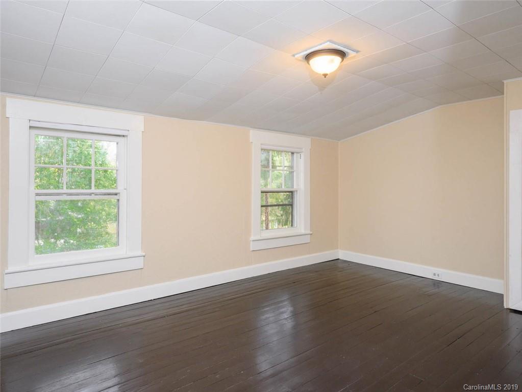 626 Brookshire Street Asheville NC 28803