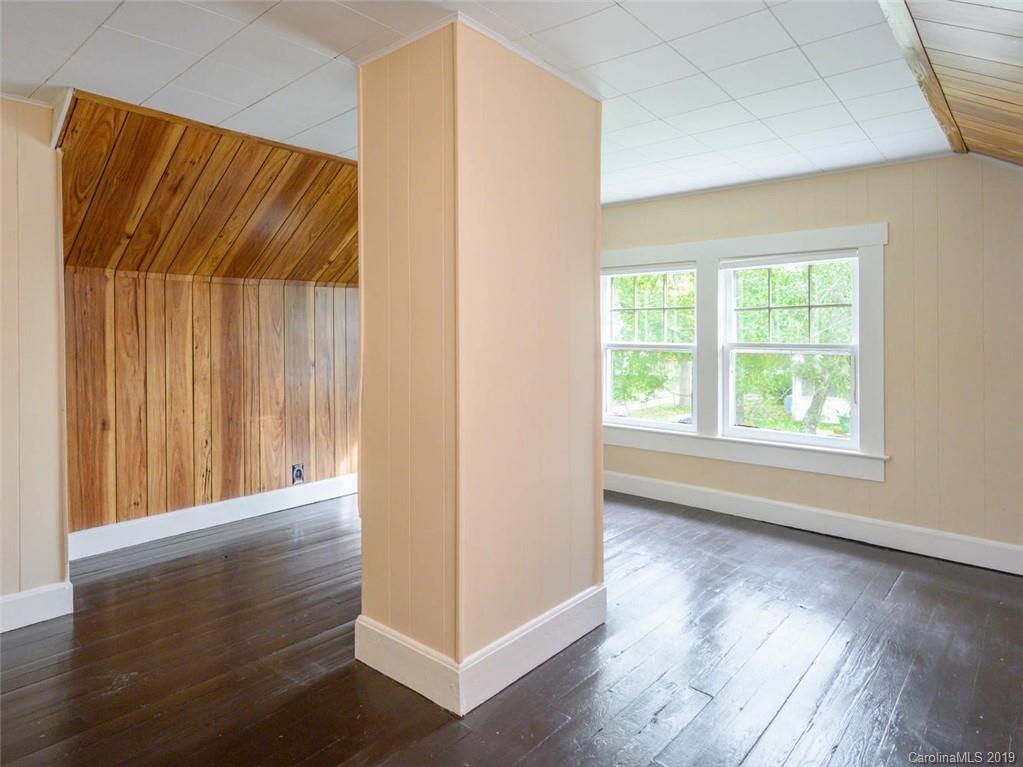 626 Brookshire Street Asheville NC 28803