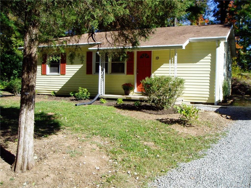 19 Ducker Road Arden NC 28704