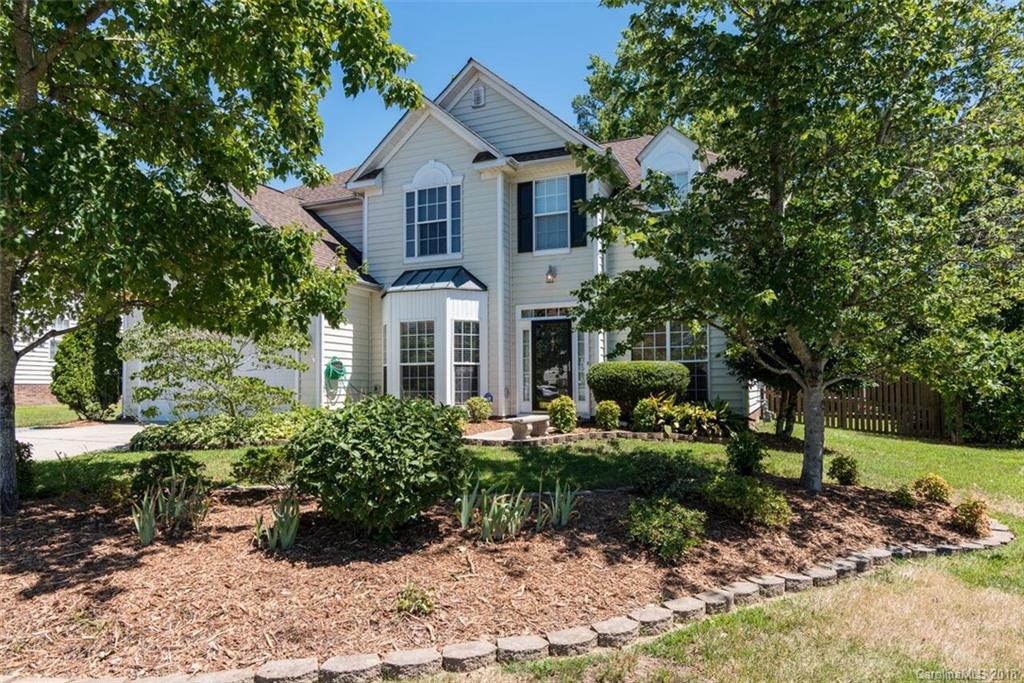 9720 Ashburton Drive Charlotte NC 28216