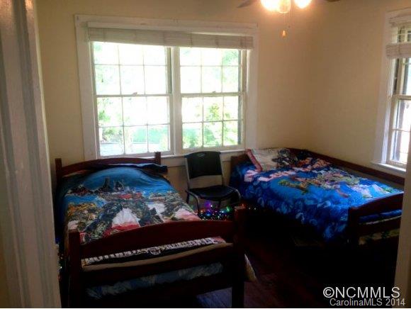 15 Lanvale Avenue Asheville NC 28806