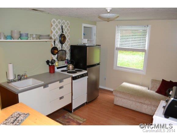 15 Lanvale Avenue Asheville NC 28806
