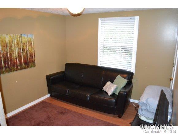 15 Lanvale Avenue Asheville NC 28806