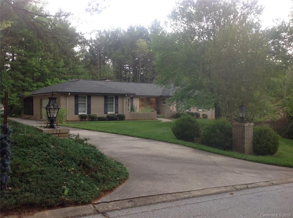 6 Tree Top Drive Arden NC 28704