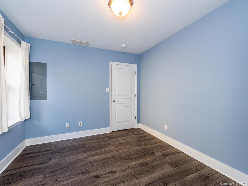 33 Melbourne Place Asheville NC 28801