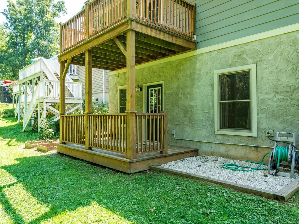 33 Melbourne Place Asheville NC 28801