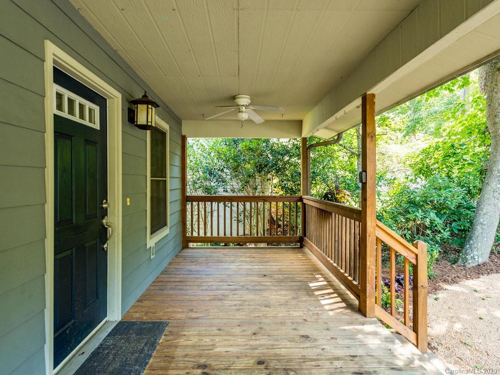 33 Melbourne Place Asheville NC 28801
