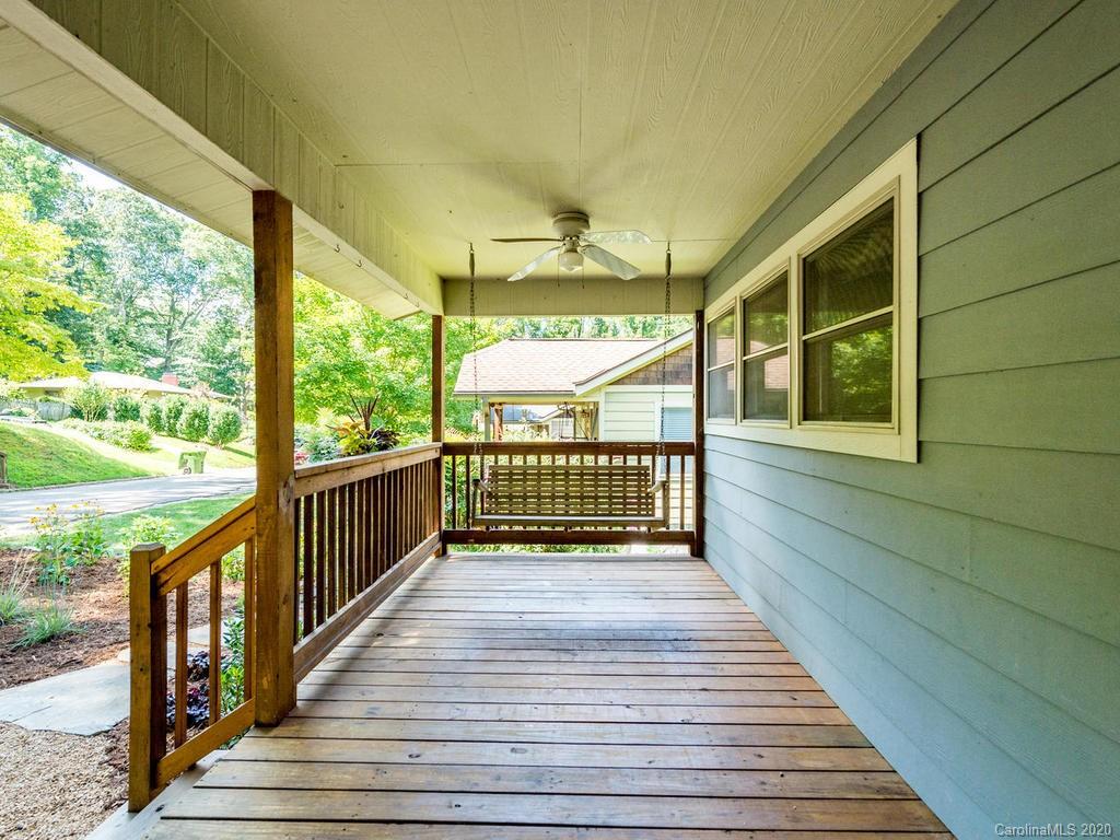 33 Melbourne Place Asheville NC 28801