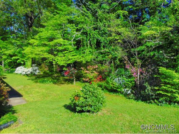 29 Deanwood Circle Asheville NC 28803