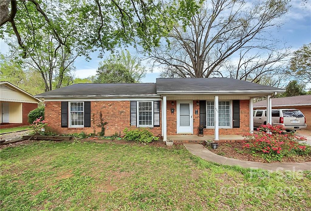 901 Vickery Drive Charlotte NC 28215