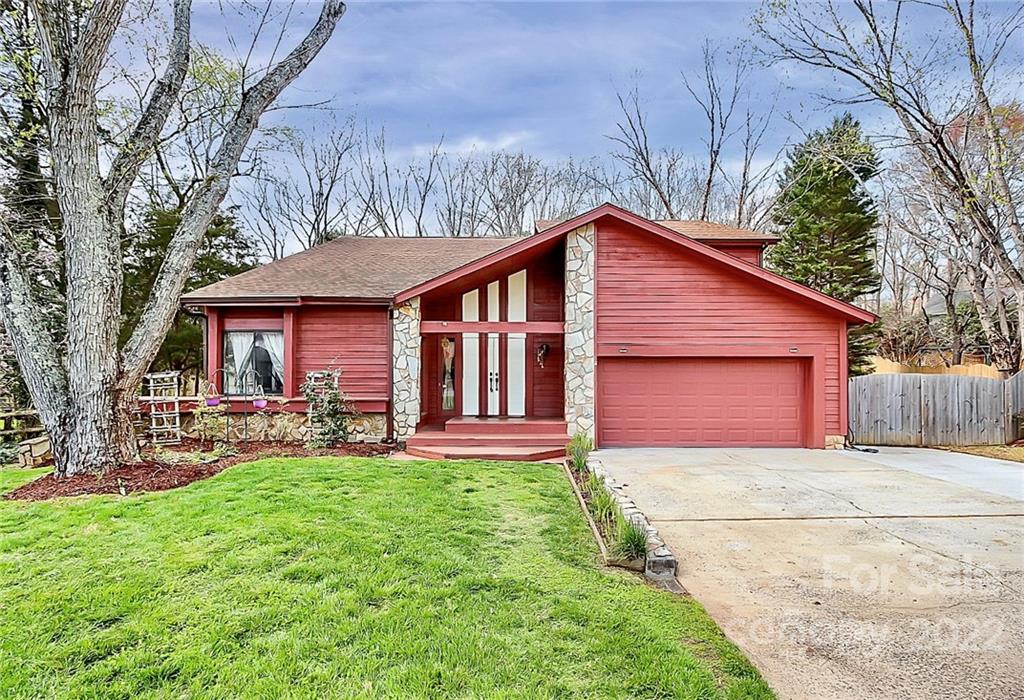 1532 Larochelle Lane Charlotte NC 28226