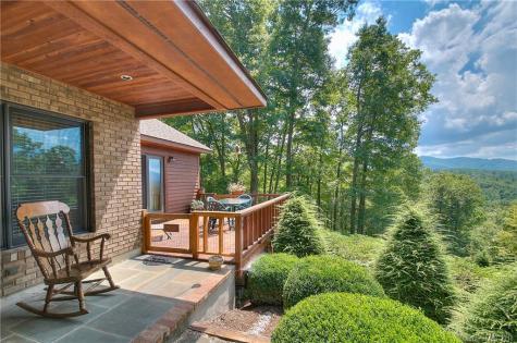 3261 Halls Chapel Road Burnsville NC 28714