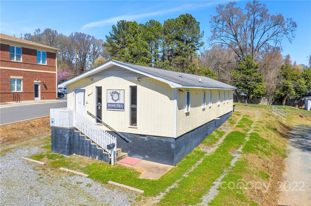 2709 Central Avenue Charlotte NC 28205