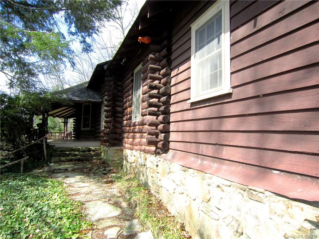 120 Hamburg Mountain Road Weaverville NC 28787