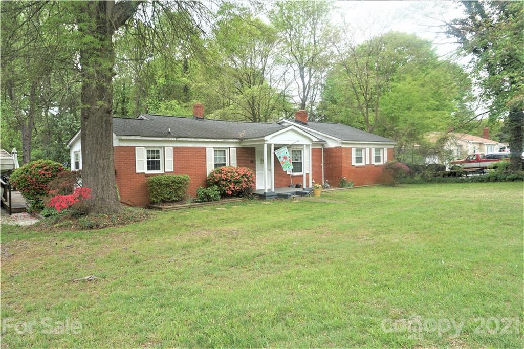 7839 Chapman Street Charlotte NC 28216