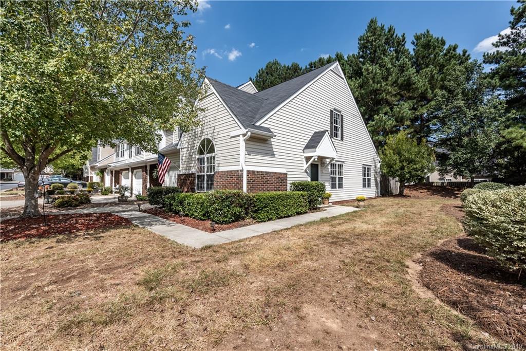 9619 Elizabeth Townes Lane Charlotte NC 28277