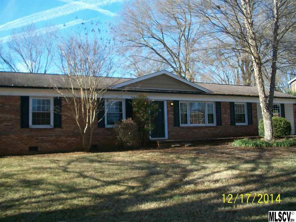 2139 6th Street NE Hickory NC 28601