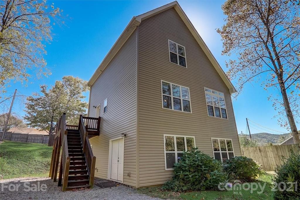 15 Circle Drive Black Mountain NC 28711