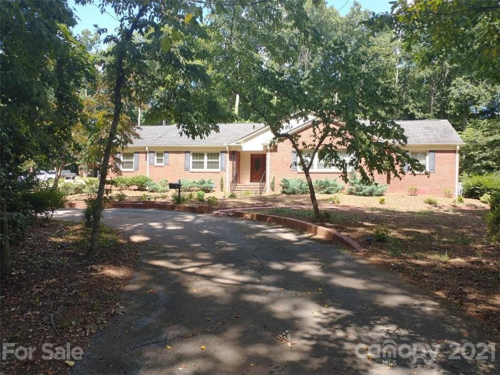 704 W 7th Street Newton NC 28658