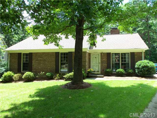 8304 Lacewood Place Charlotte NC 28270