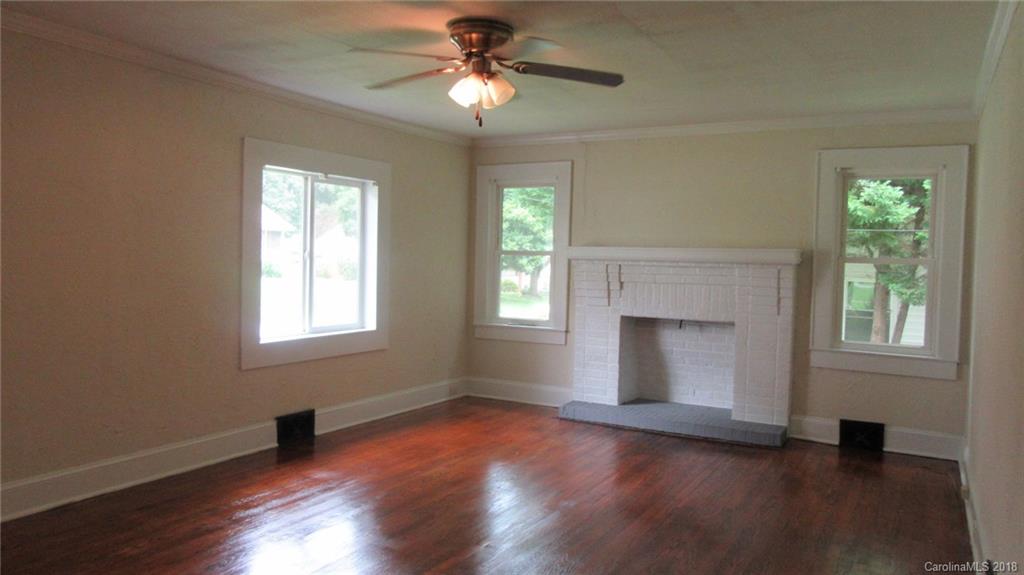 140 May Drive Statesville NC 28677