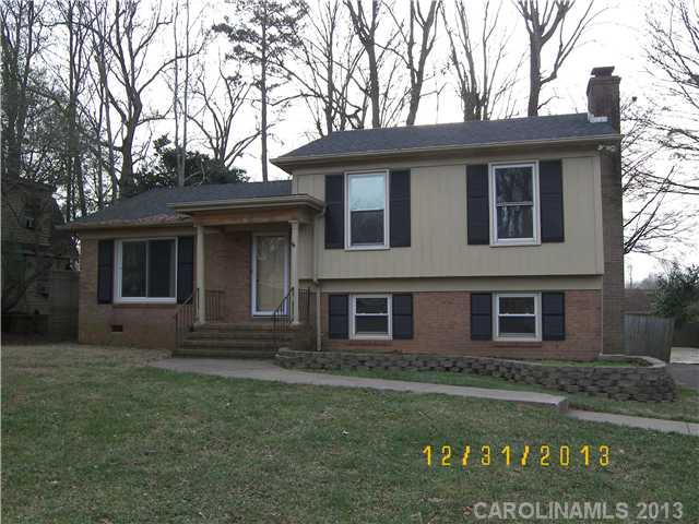 5900 Haddington Drive Charlotte NC 28215