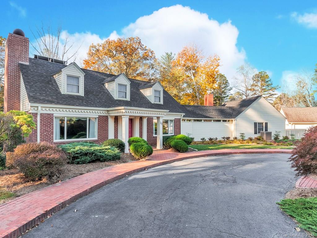 32 Pine Tree Circle Asheville NC 28804
