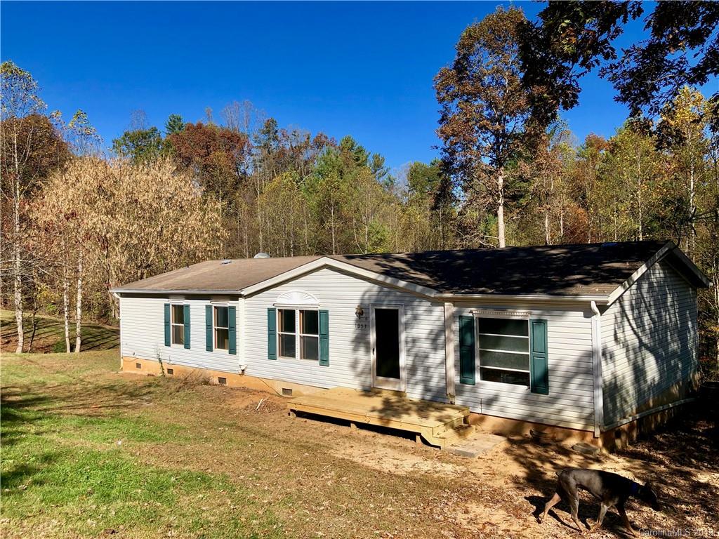 1053 Iron Circle Morganton NC 28655
