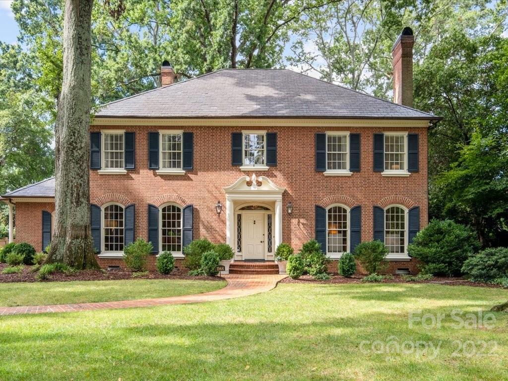1944 Queens Road W Charlotte NC 28207