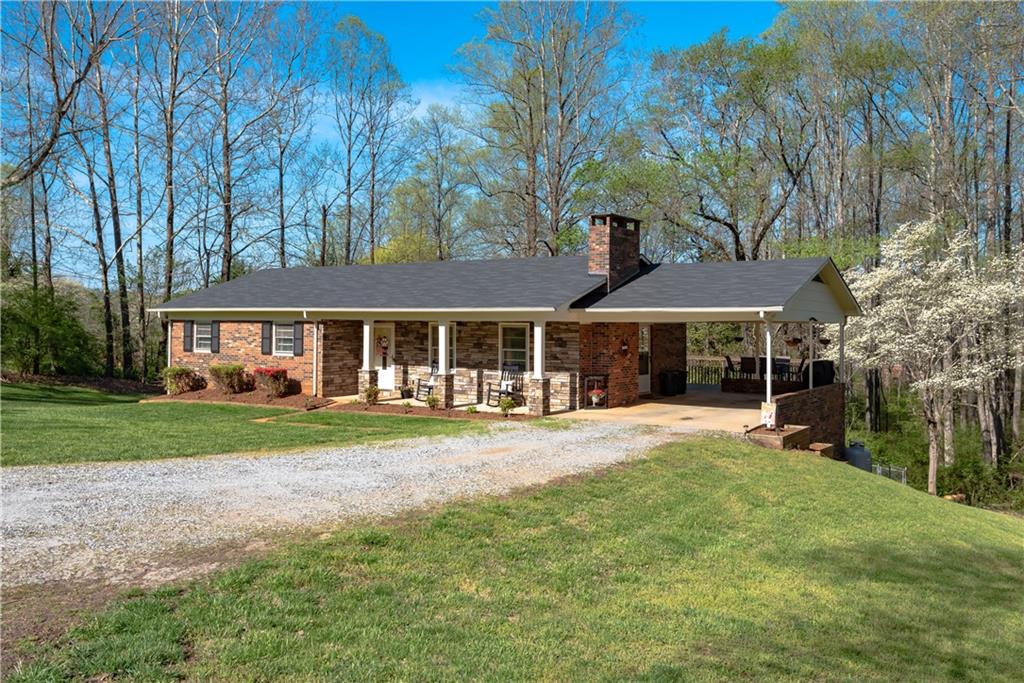 1405 Omni Lane Lenoir NC 28645