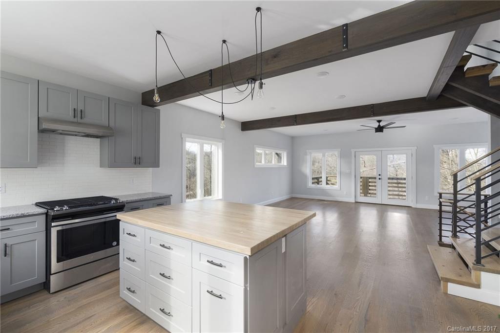 96 Hibriten Drive Asheville NC 28801