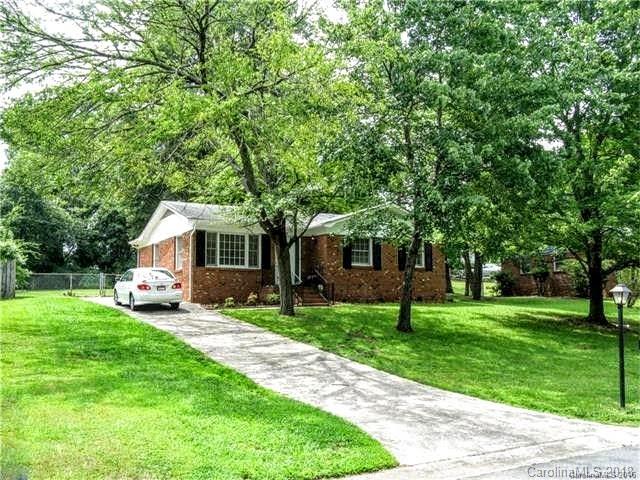 9818 Starwood Drive Charlotte NC 28215